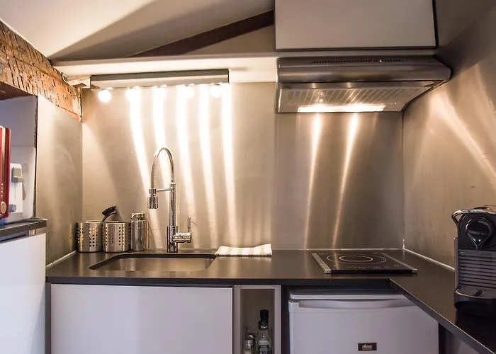 La Tour Croix Baragnon アパートホテル