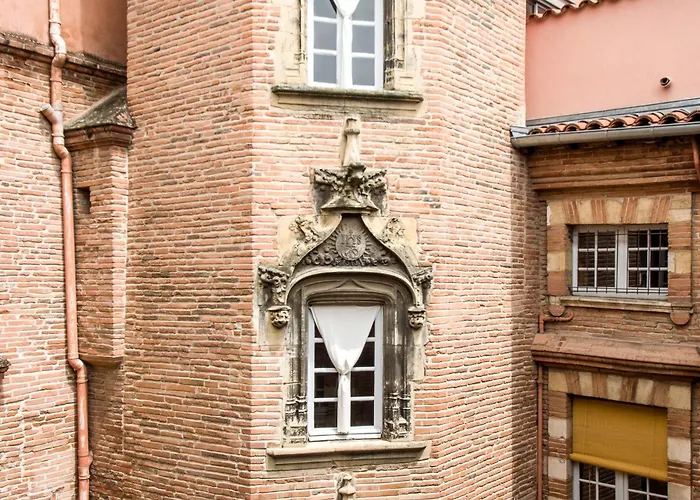 Apart Otel La Tour Croix Baragnon